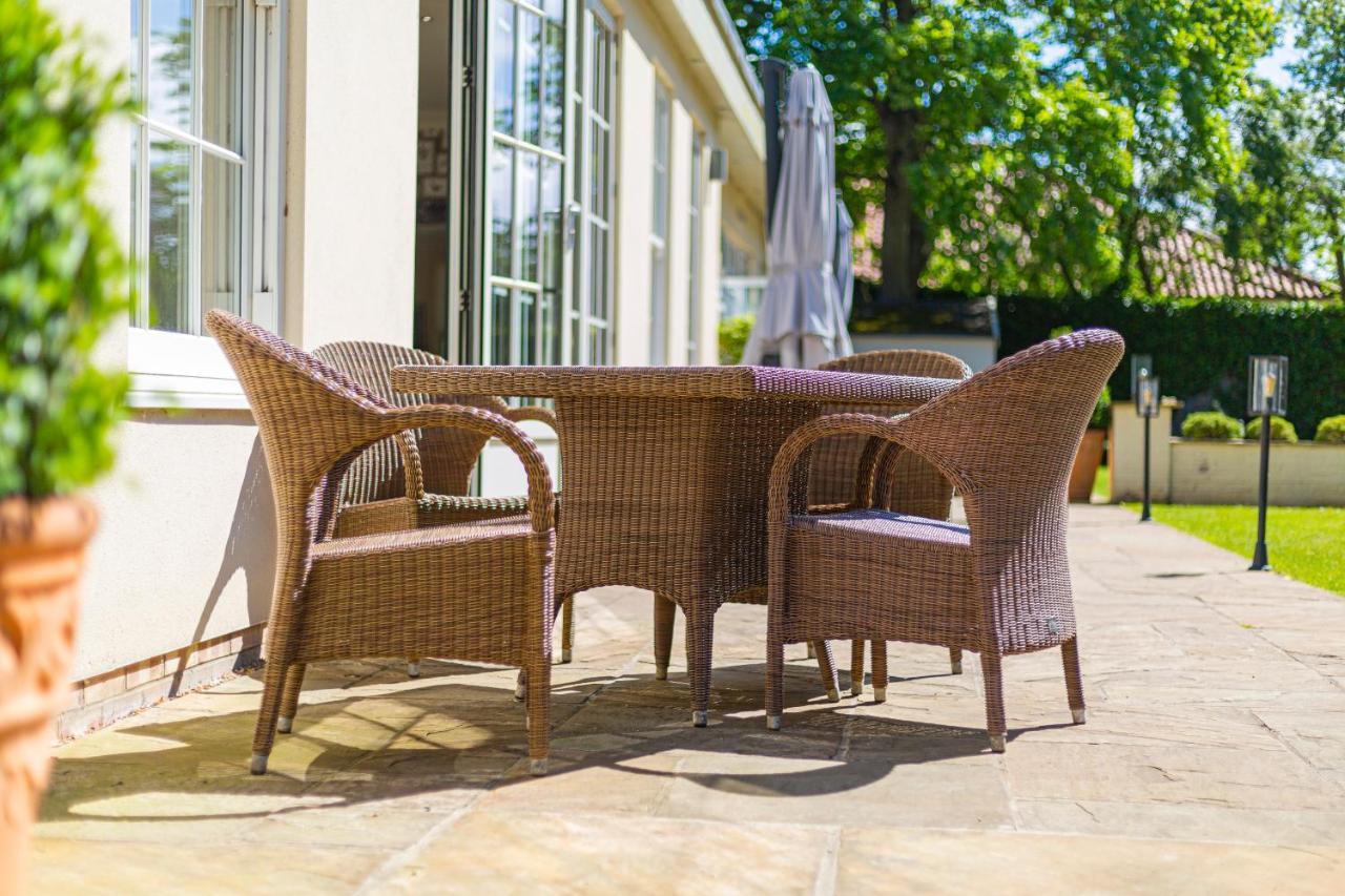 The Pheasant Hotel, Holt, Norfolk Kelling Экстерьер фото
